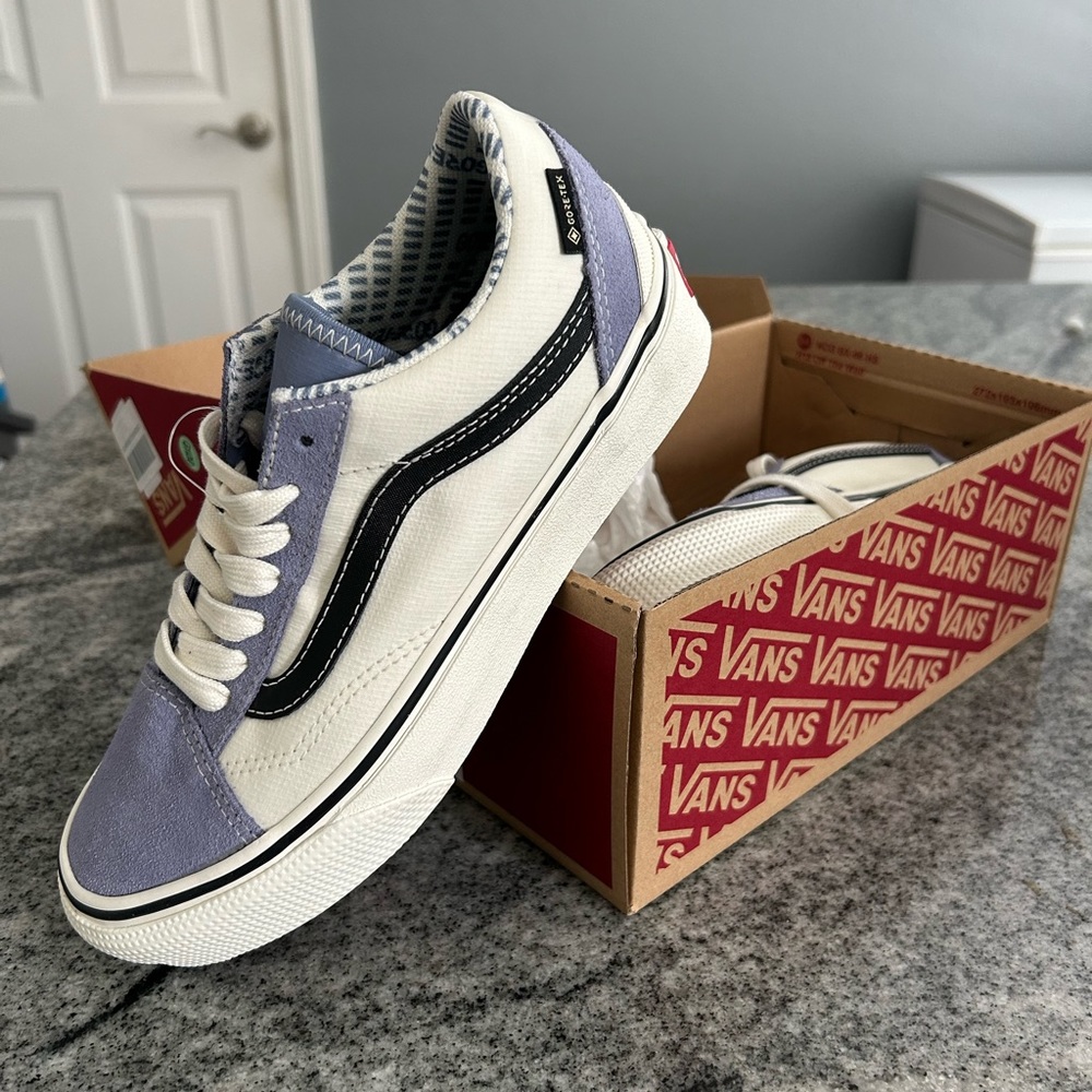 OLD SKOOL VANS